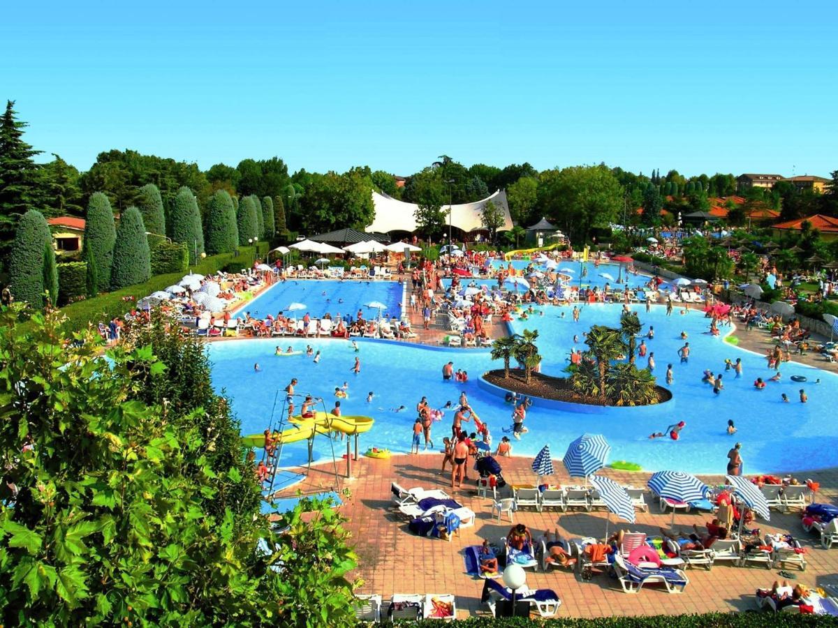 Apartments In Peschiera Del Garda 22099 Екстериор снимка