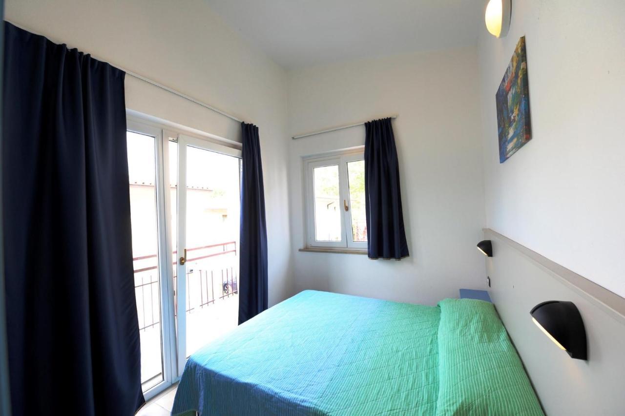 Apartments In Peschiera Del Garda 22099 Екстериор снимка