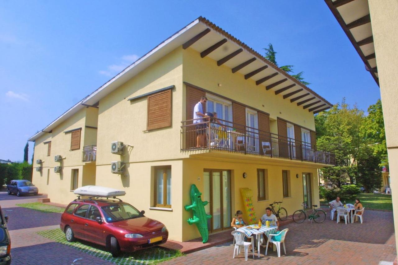 Apartments In Peschiera Del Garda 22099 Екстериор снимка